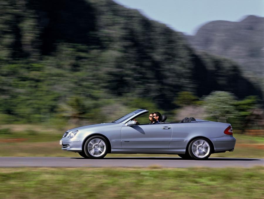 Mercedes-Benz CLK-Class Cabriolet 2004 года  (фото 154 из 164)